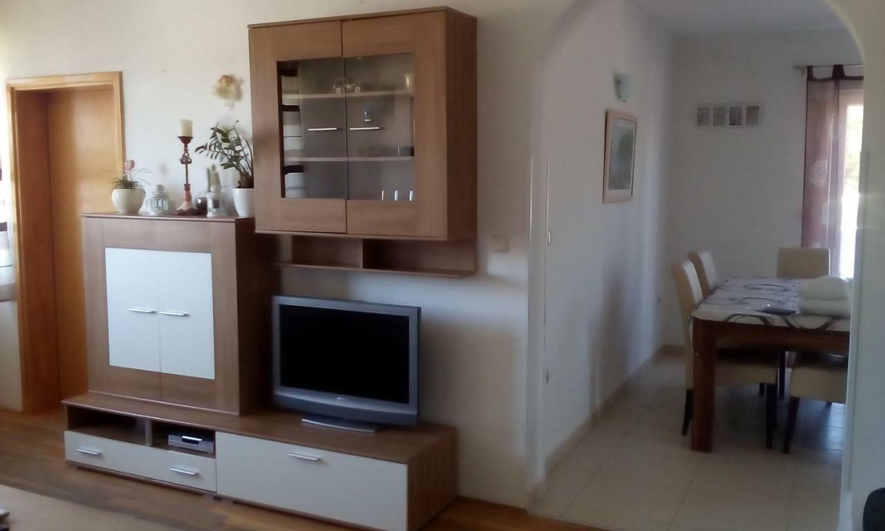 Apartmani Ana I Predrag Lopar Exterior photo